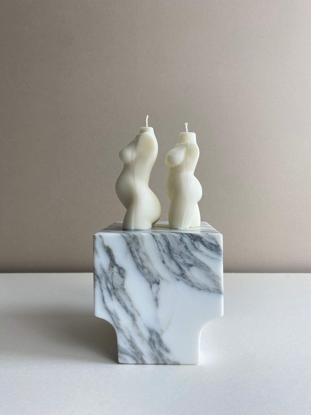 Atelier Ethos Pair Of Curvy And Pregnant Lady Candles A candle duo in natural soy wax celebrating motherhood and sculptural artistry. Perfect as a baby shower or gift for expecting couples. Sustainable, luxurious, and 10% of profits donated to charity. £1