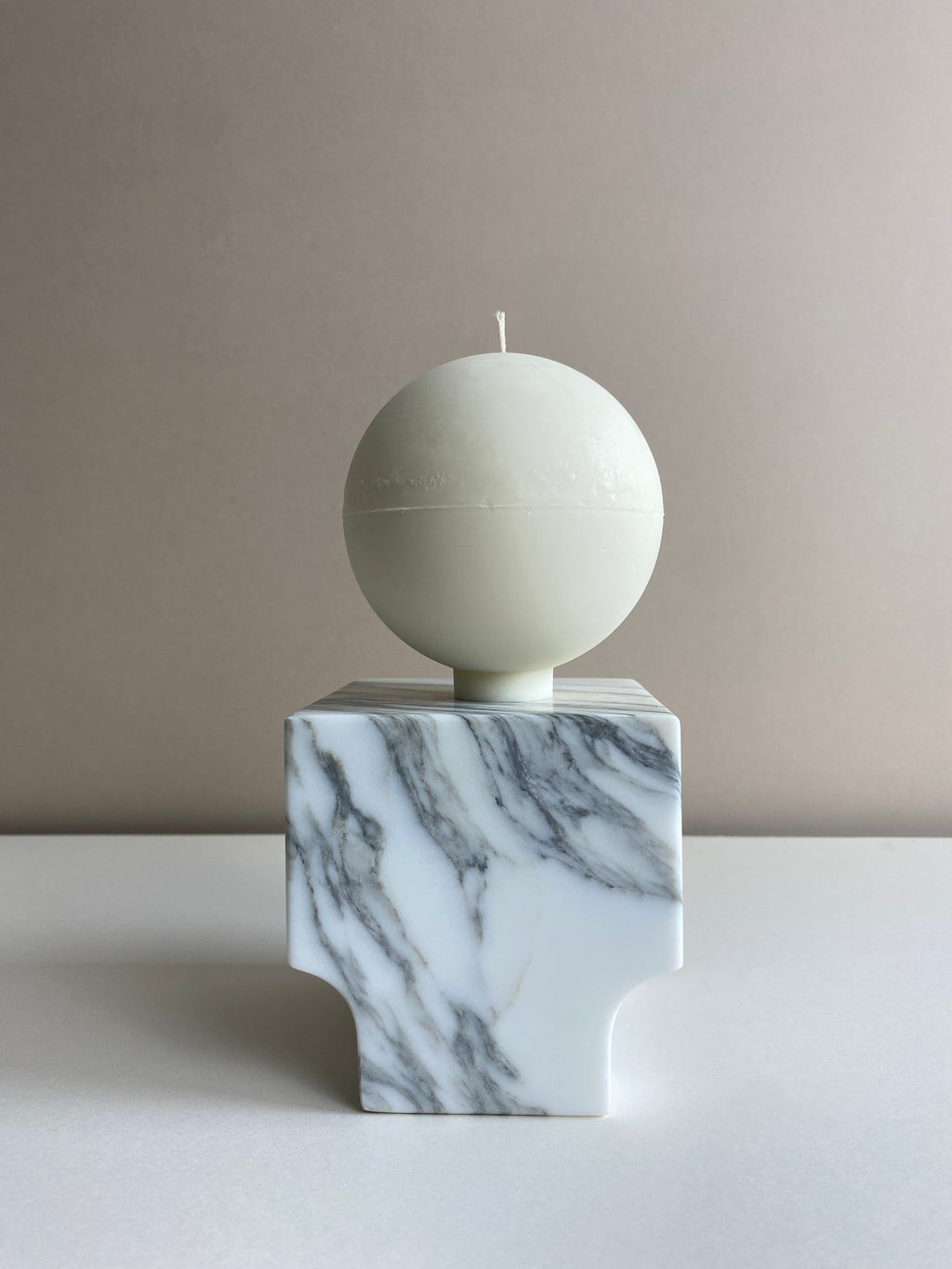 Atelier Ethos Large Sphere Candle Smooth and minimalist, a candle hand-poured in natural soy wax. Refined craftsmanship meets sustainable luxury, with 10% of profits supporting charity. £18.00