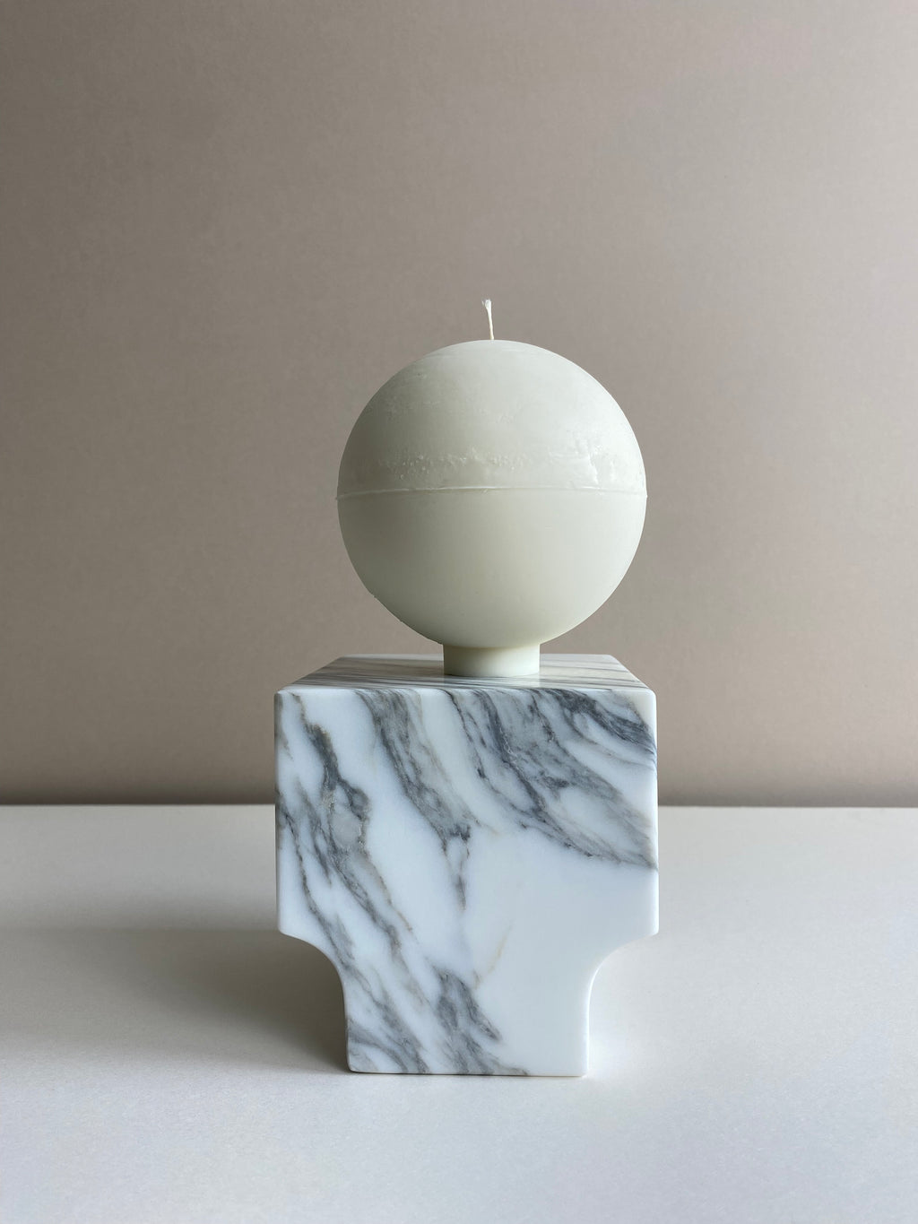 Atelier Ethos Large Sphere Candle Smooth and minimalist, a candle hand-poured in natural soy wax. Refined craftsmanship meets sustainable luxury, with 10% of profits supporting charity. £18.00