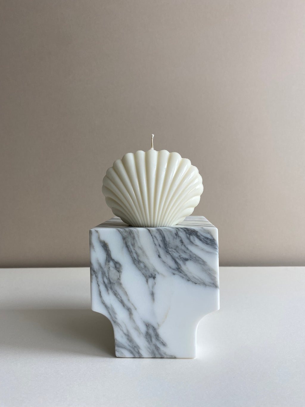 Large Seashell Candle