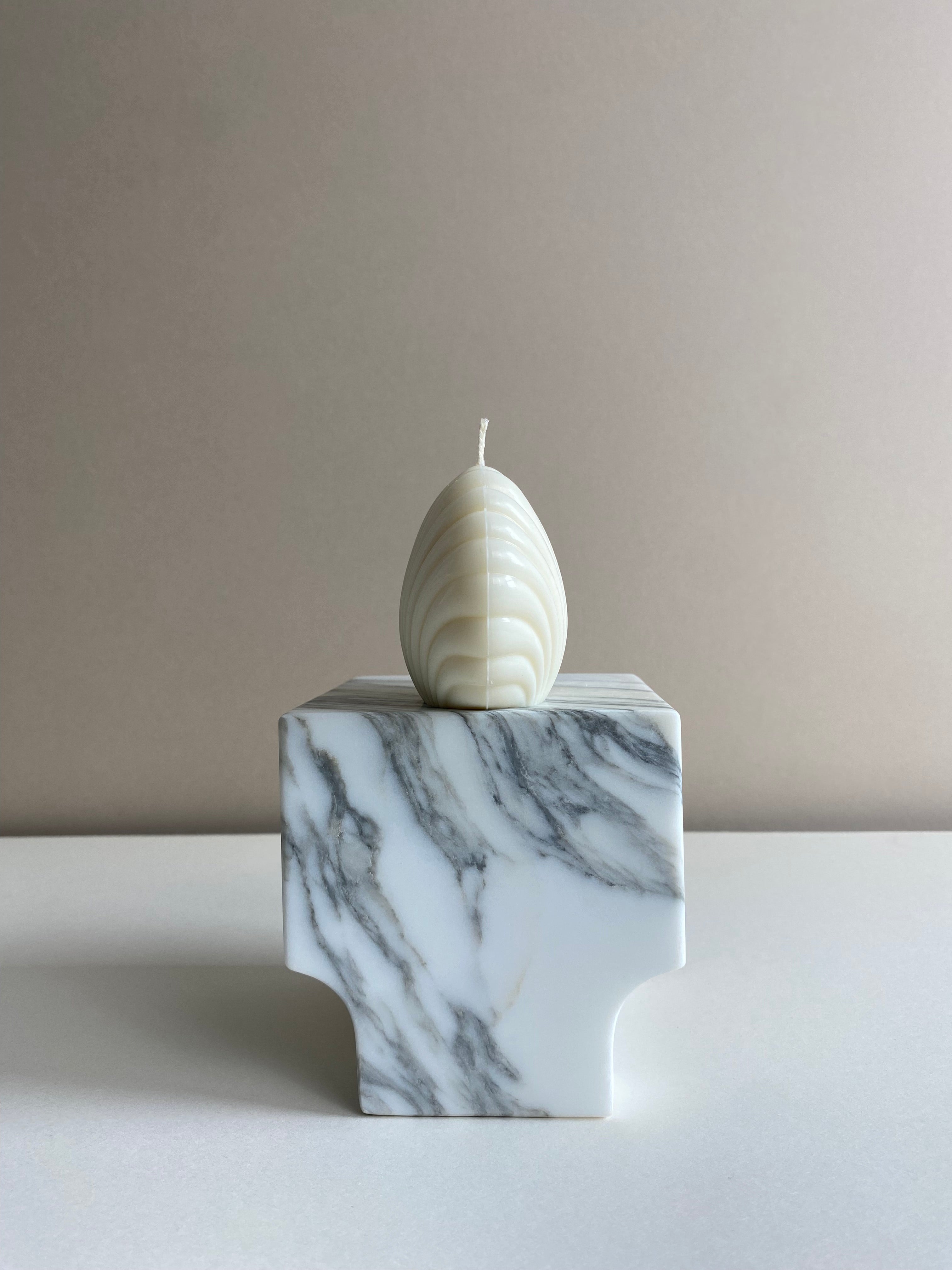 Large Seashell Candle